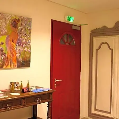 Apartman Les Hellebores *