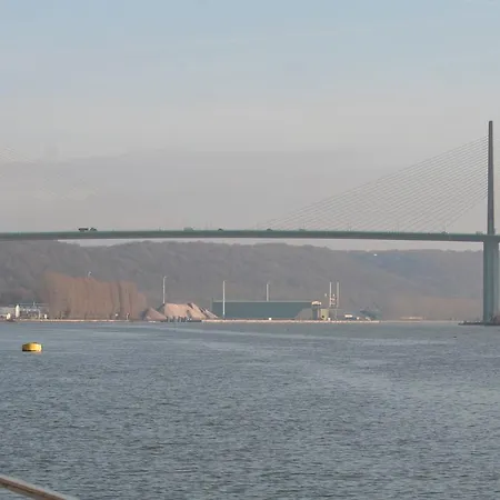 Les Hellebores Кодбек-ан-Ко