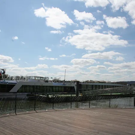 Апартаменты Les Hellebores *